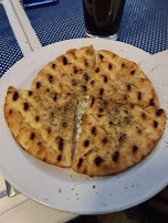 14 Knoblauch Pita